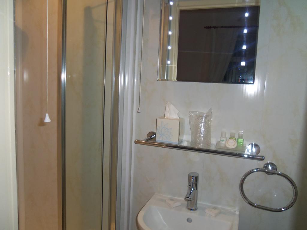 Hotel Lynbar 4*